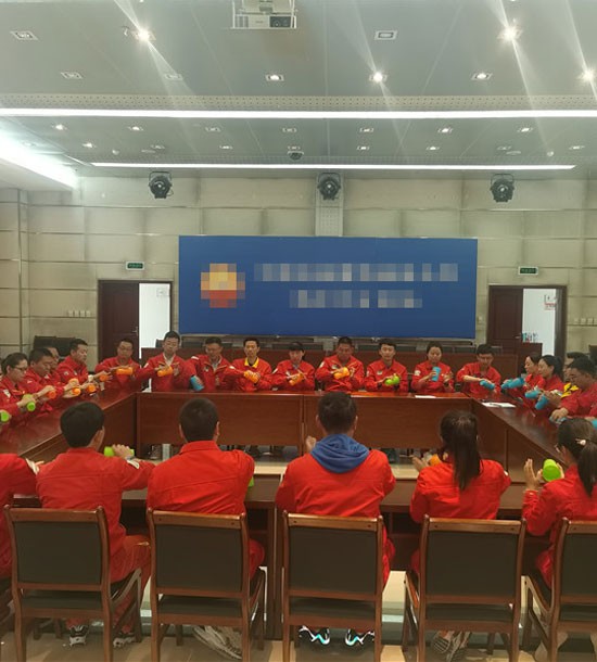 時間：2021年5月18日-5月25日單位：青海油田****課程內容：《職業(yè)生涯規(guī)劃》、《從歷史看向未來》、《金字塔結構》、《教練式宣導及傳播技巧》